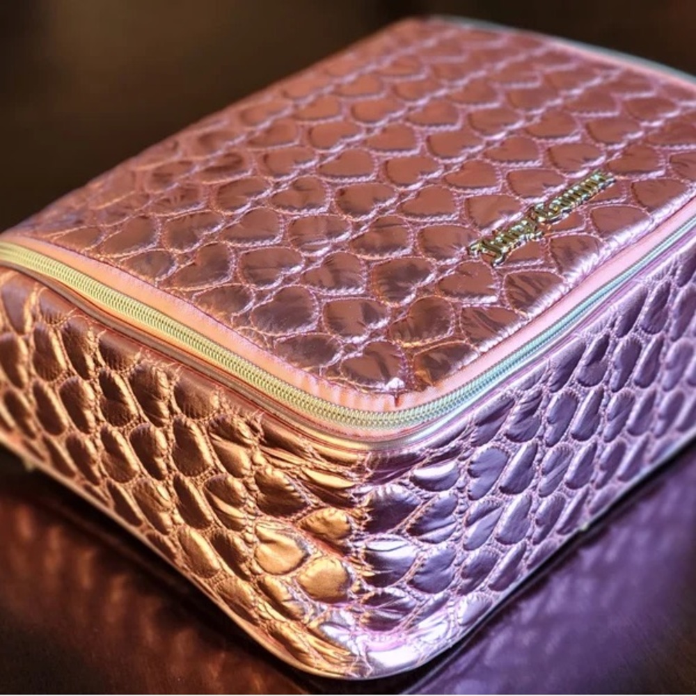 Juicy Couture hanging travel cosmetic bag